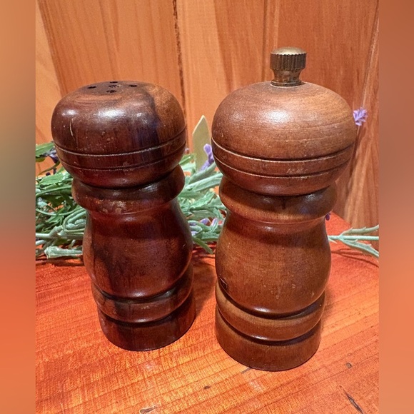 Hawaiian salt and pepper shaker set, vintage - Picture 2 of 7
